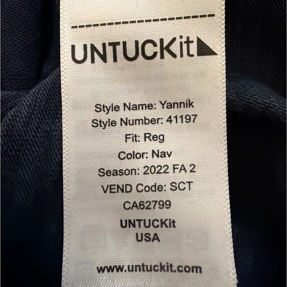 UNTUCKit Yannick Navy Long Sleeve Henley Shirt Men’s Large - Picture 4 of 5